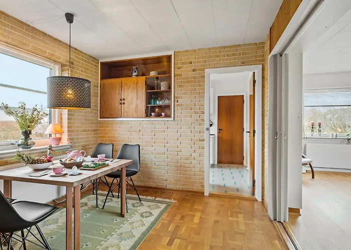 1 Bedroom Cozy In Сasa de vacaciones